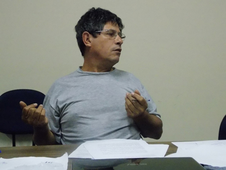 O diretor juridico do Sindasp, Rozalvo explanando a importância do projeto da Pauta Unificada Prisional, uma demonstração de cooperação das entidades por um bem comum