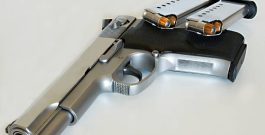 Porte de arma dos Policiais Penais, servidores devem comparecer no departamento de recursos humanos da sua unidade.